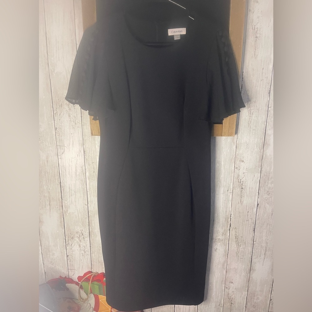 Calvin Klein Women's Short Flow Sleeve Dress Size 10 P Black